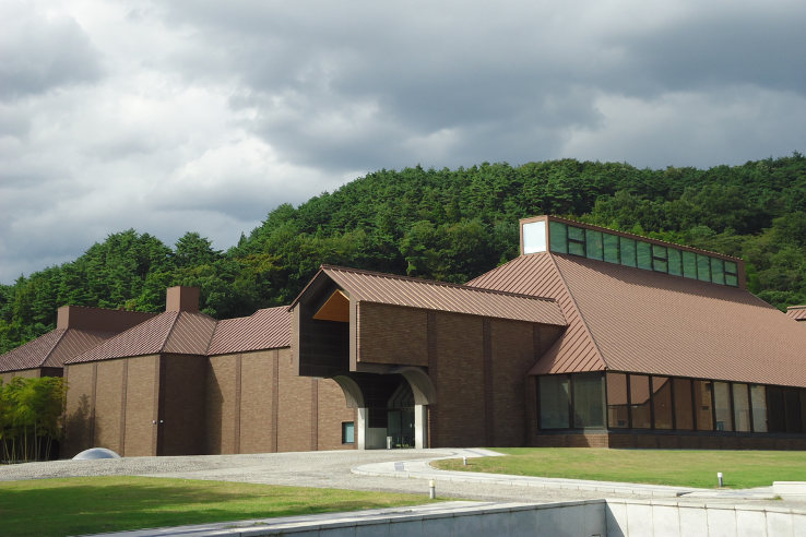 Fukushima Prefectural Museum of Art Trip Packages