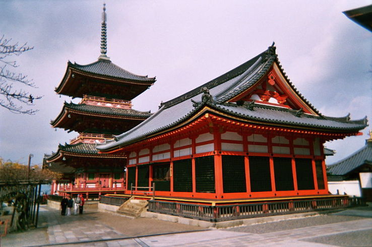 Kiyomizu-dera Trip Packages