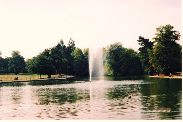Cannon Hill Park  Trip Packages