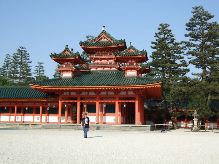 Heian Shrine Trip Packages