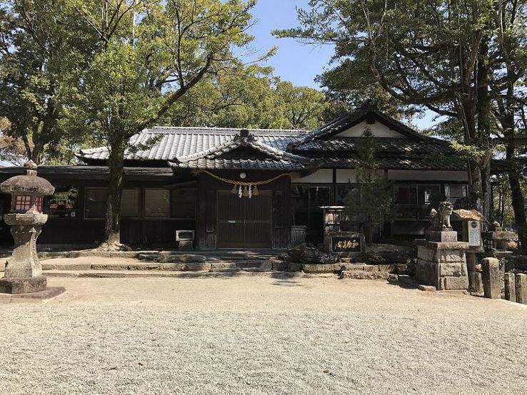 Aso Shrine Trip Packages