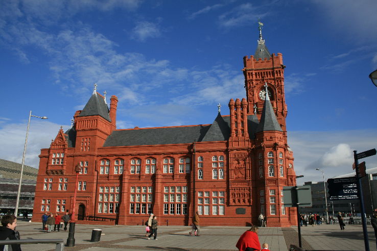 Pierhead Building  Trip Packages