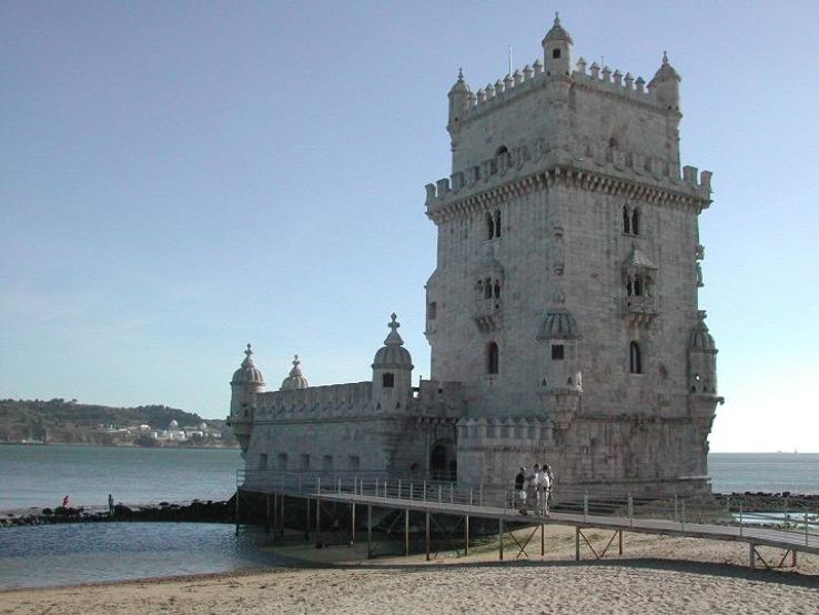 Wonder at the Torre de Belem Trip Packages