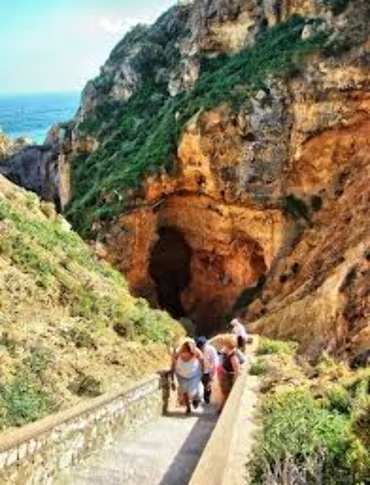 Ponta da Piedade Trip Packages