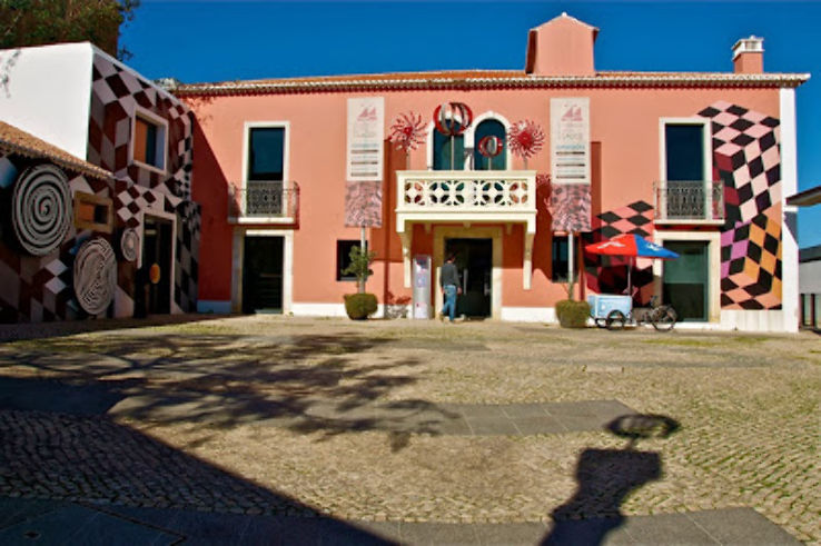 Centro Ciencia Viva de Lagos Trip Packages