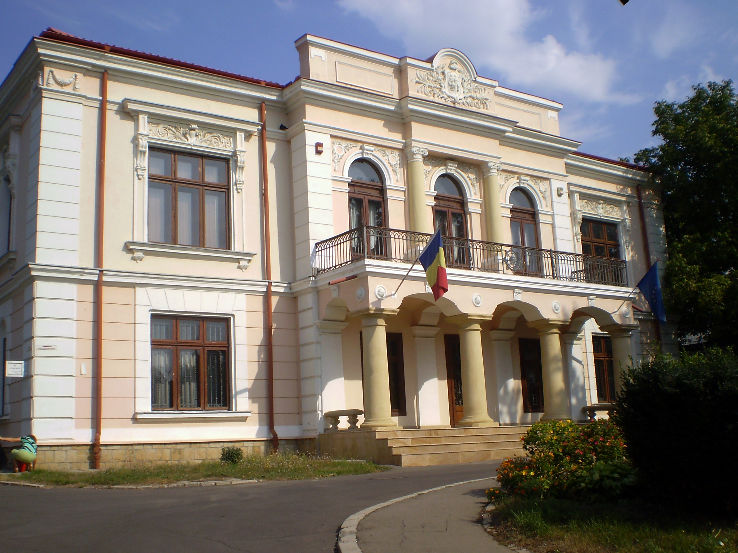 Literature Museum Trip Packages