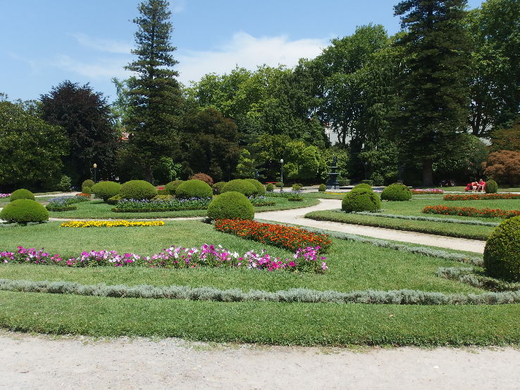 Crystal Palace Gardens Trip Packages