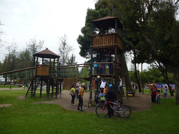 Parque El Ejido  Trip Packages