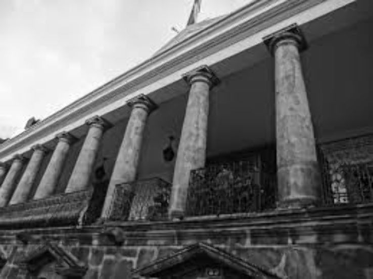 Corondelet Palace  Trip Packages