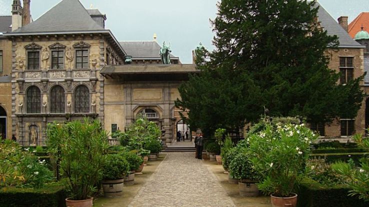 Rubens House Trip Packages