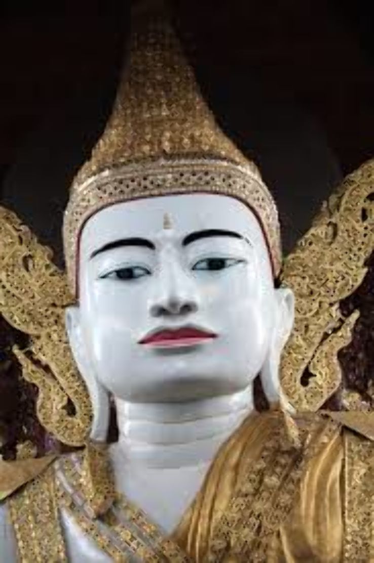 Nga Htat Gyi pagoda  Trip Packages