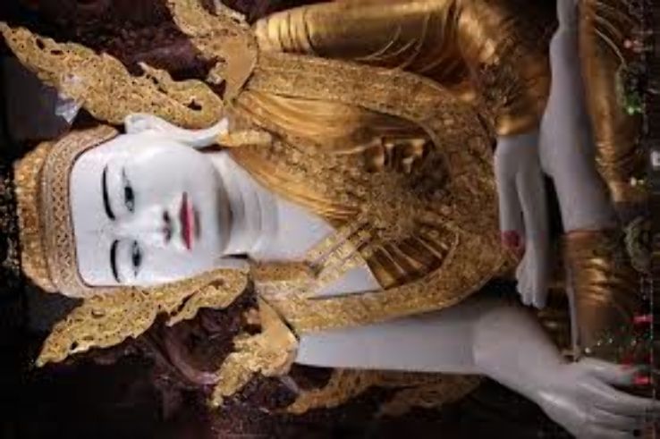 Nga Htat Gyi pagoda  Trip Packages