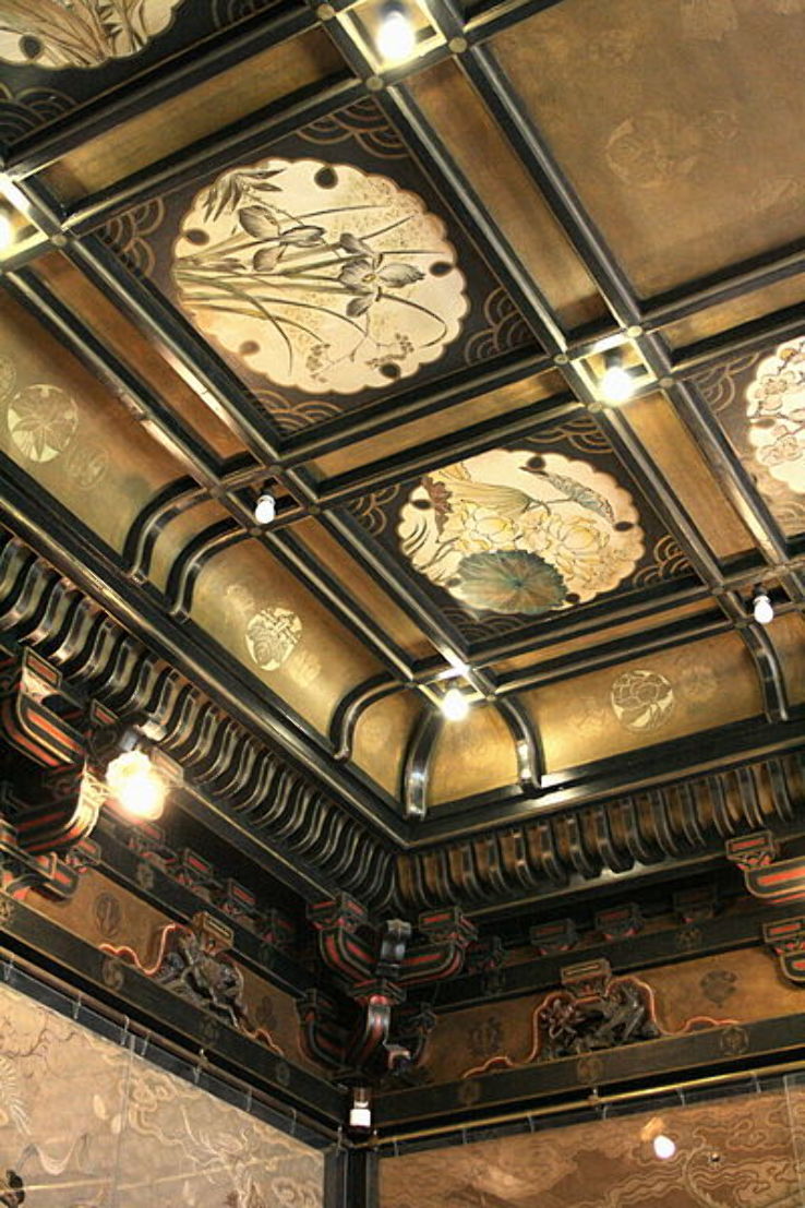 Museums of the Far East Trip Packages