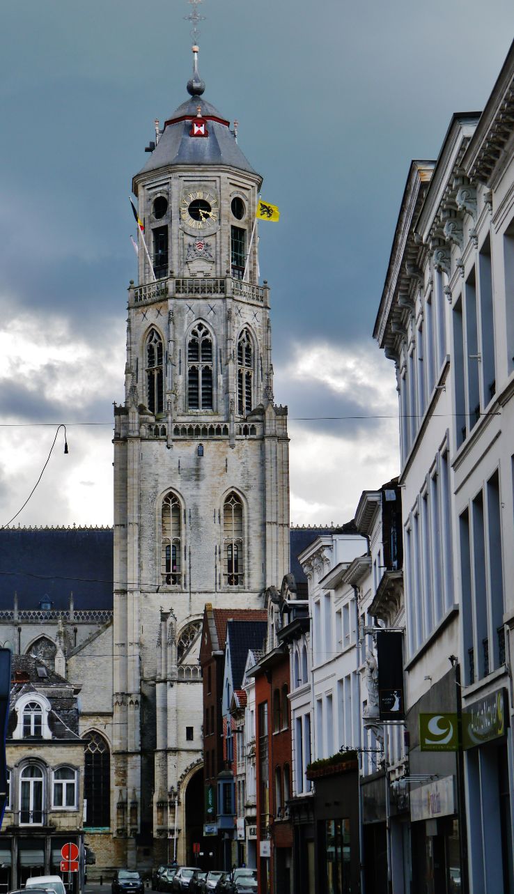 St Gummarus Church Trip Packages