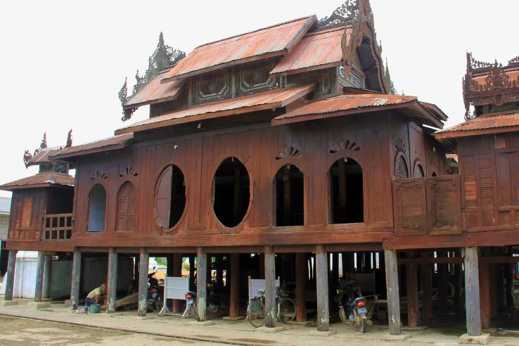 Shwe Yaunghwe Kyaung  Trip Packages