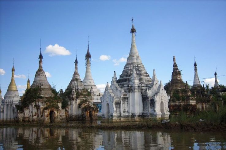 Alodaw Pauk Pagoda  Trip Packages