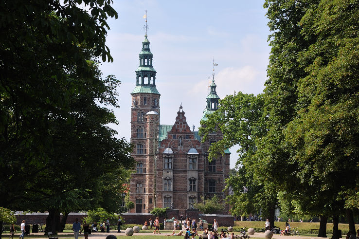 Rosenborg Castle  Trip Packages