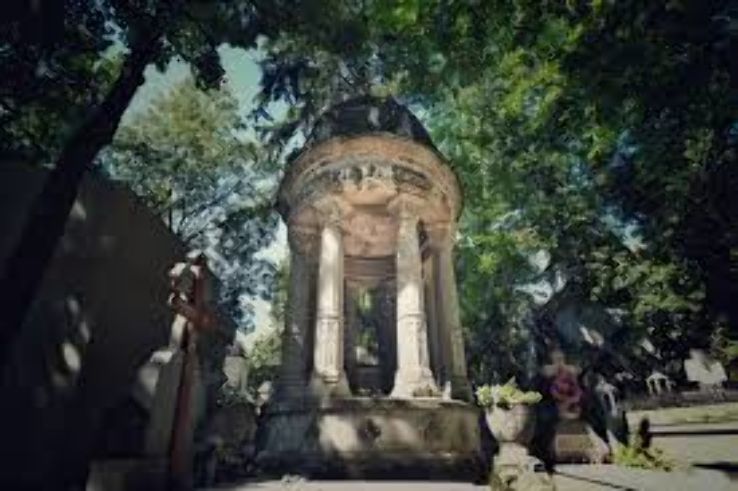 Bellu Cemetery  Trip Packages