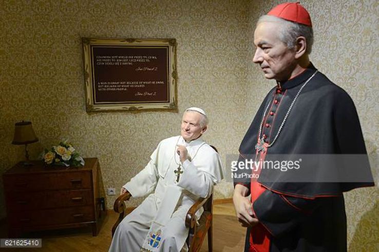 Polonia Wax Museum Trip Packages