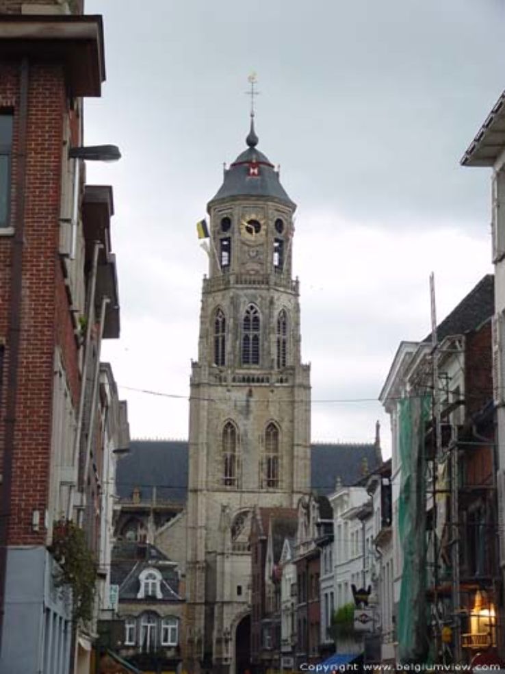 St Gummaruskerk Trip Packages