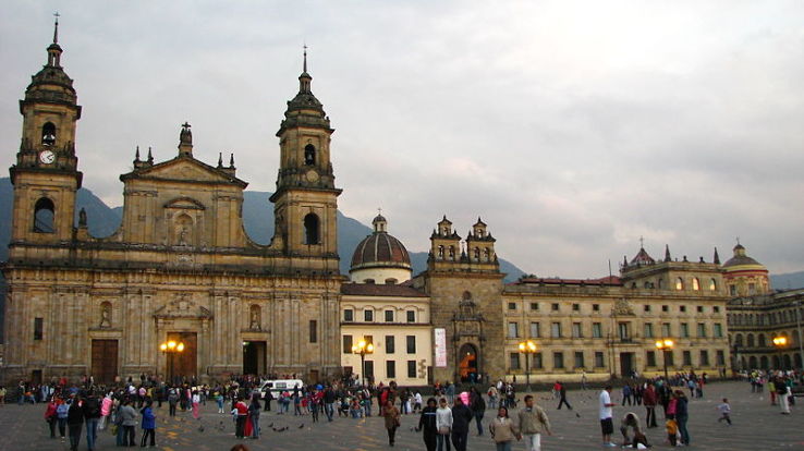 Bolivar Square Trip Packages