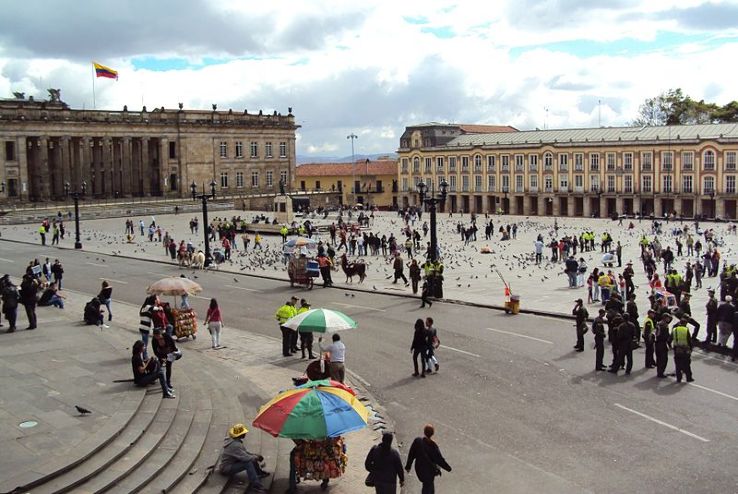 Bolivar Square Trip Packages