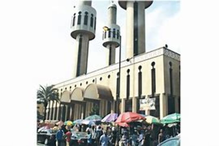 Lekki Central Mosque Trip Packages