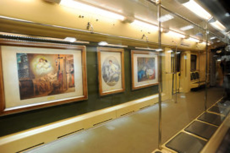 Aquarelle Train on The Moscow Metro Trip Packages