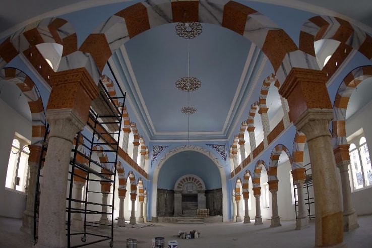 Maghen Abraham Synagogue Trip Packages