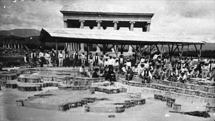 Mapa en Relieve Trip Packages