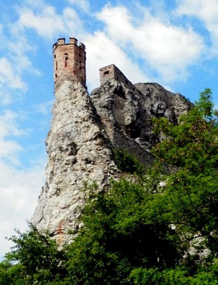 Devin Castle Trip Packages