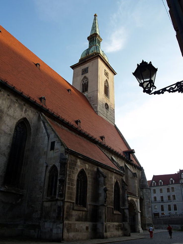 St Martins Cathedral Trip Packages