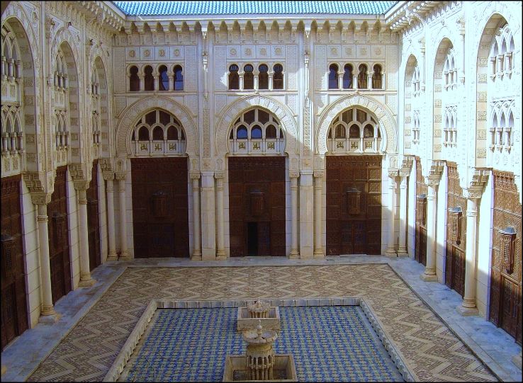 Emir Abdelkader Mosque Trip Packages