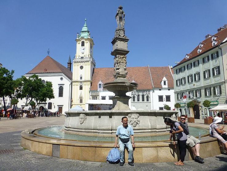 Roland Fountain Trip Packages