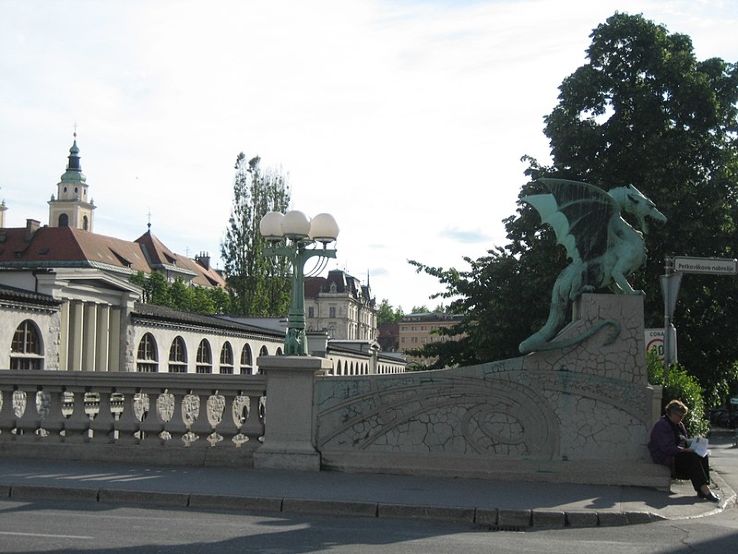 Dragon Bridge Trip Packages