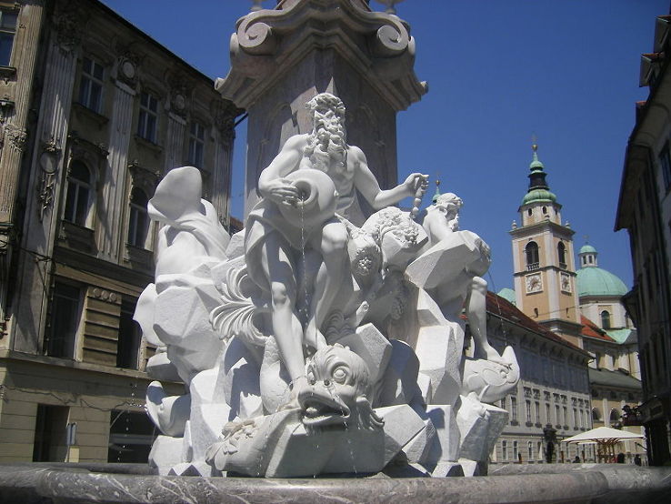 Robba Fountain Trip Packages