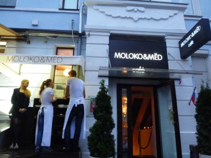 Moloko & Med Restaurant Trip Packages