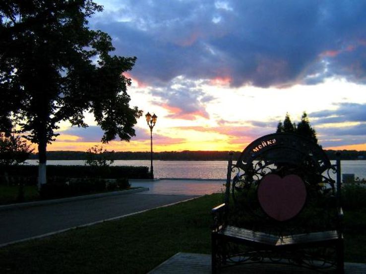 Samara embankment Trip Packages