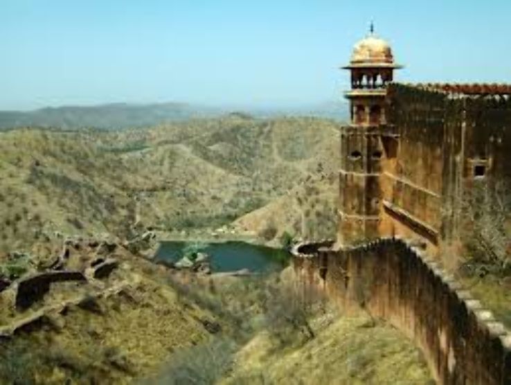 Jaigarh Fort Trip Packages