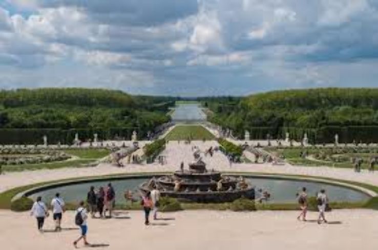 Gardens of Versailles  Trip Packages
