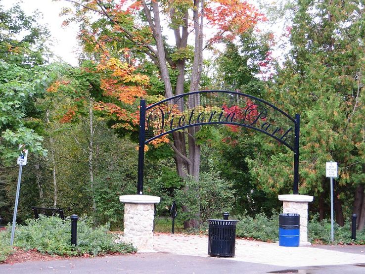 Victoria Park Trip Packages