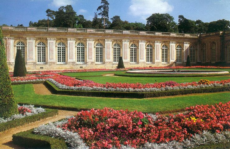 Grand Trianon Trip Packages