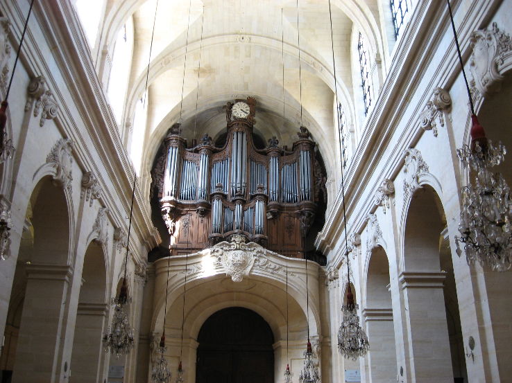 Versailles Cathedral Trip Packages