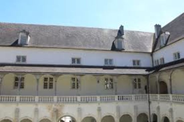 Hotel Dieu  Trip Packages