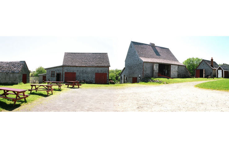 Cole Harbour Heritage Farm Museum Trip Packages