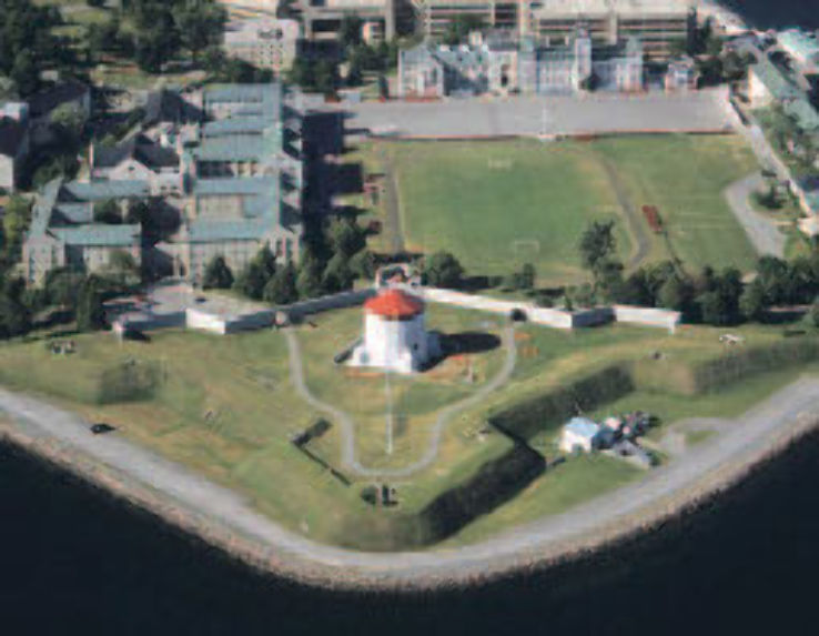 Explore a fort  Trip Packages