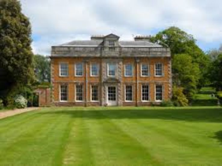 Farnborough Hall Trip Packages