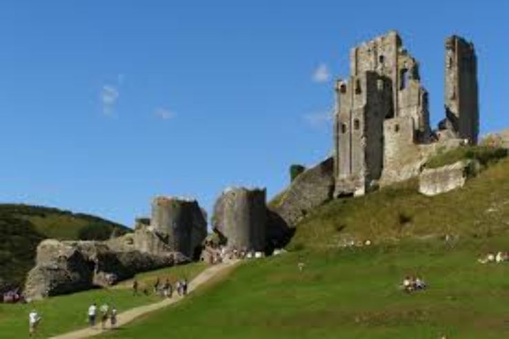 Ruins of Corfe Castle  Trip Packages