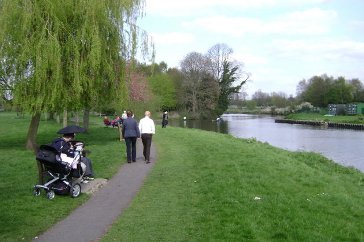 St Nicholas Park Trip Packages