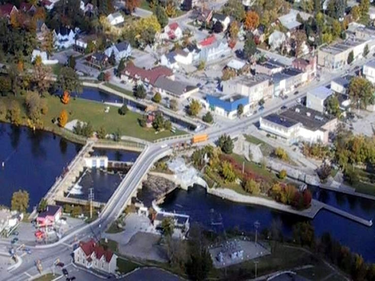 Trent-Severn Waterway National Historic Site Trip Packages